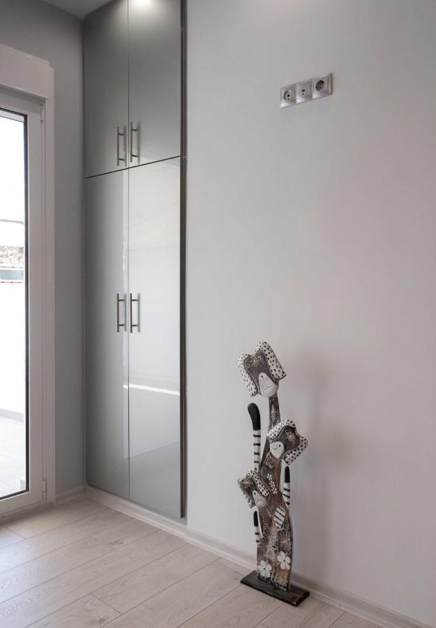 Apartment Penthouse Near Acropolis Museum By Ghh Athens