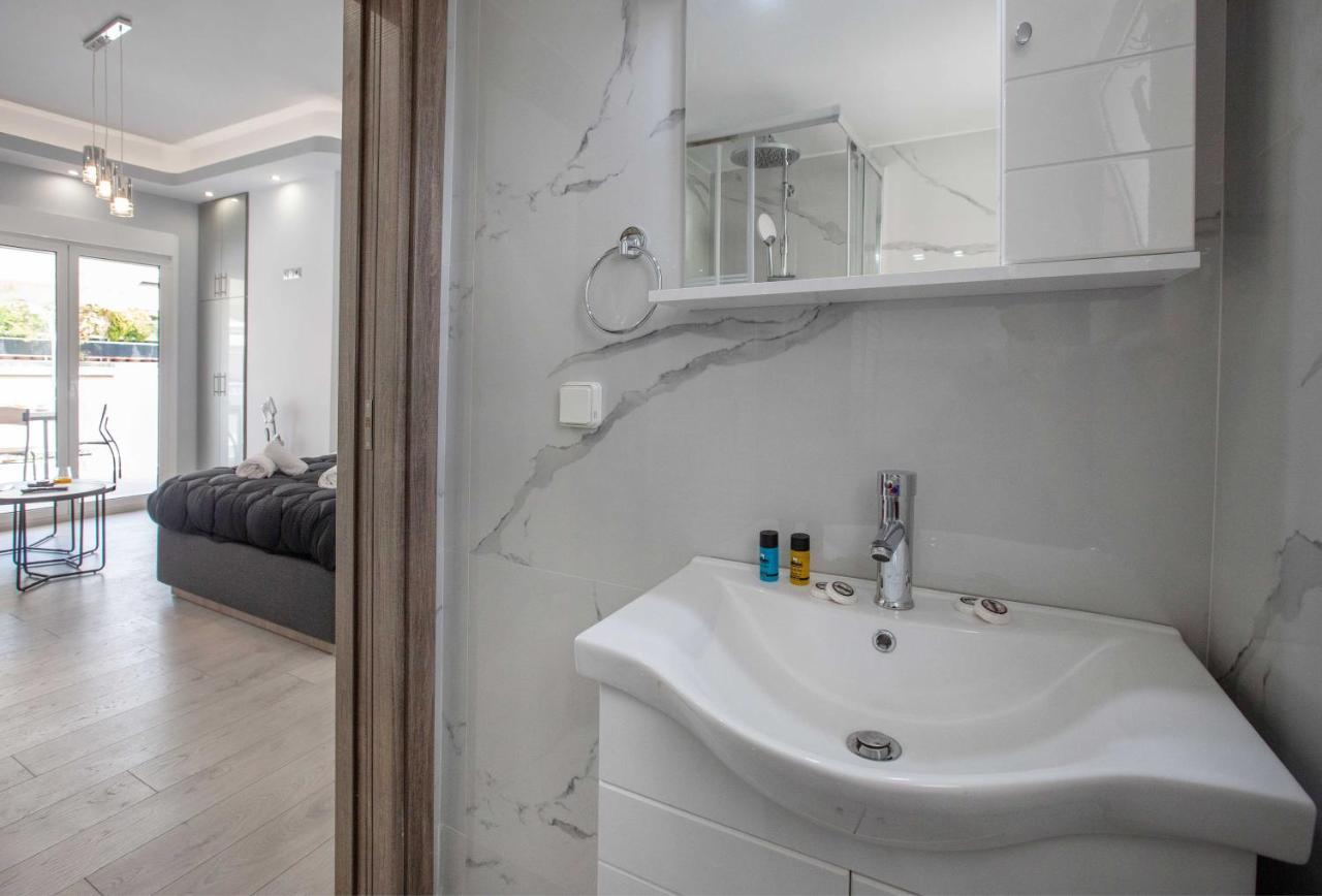 Apartment Penthouse Near Acropolis Museum By Ghh Athens
